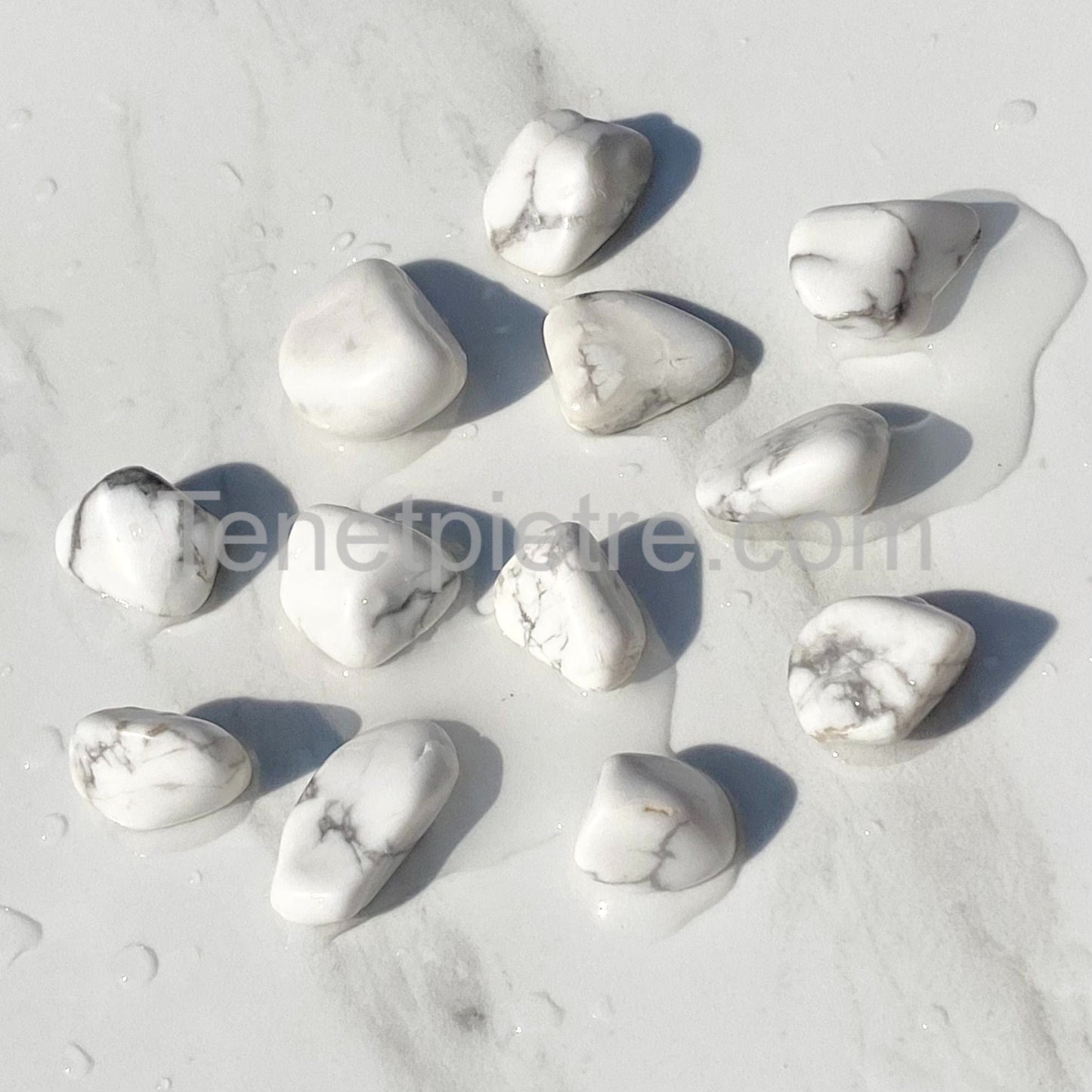 Howlite bianca burattata