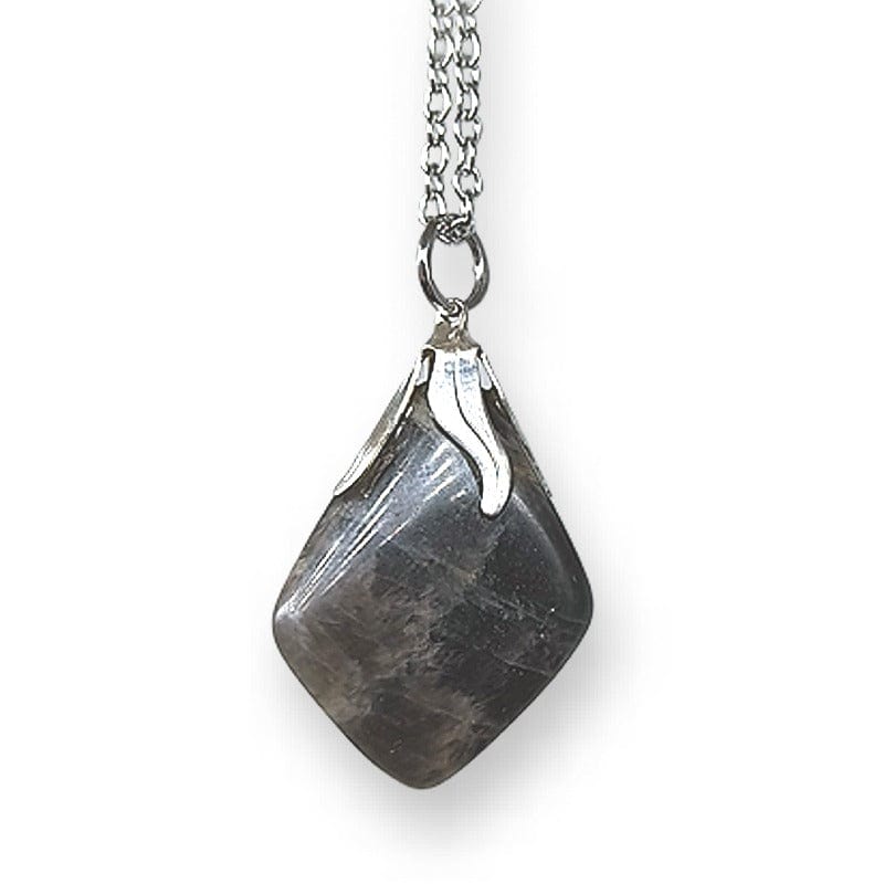 Pietra di Luna Nera - collana con ciondolo in pietra burattata