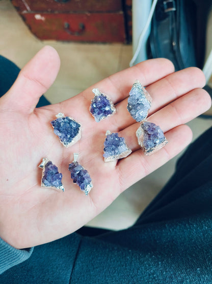 Cuarzo cristalino de roca en bruto - Collar colgante de plata