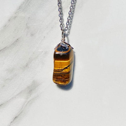 Tiger's eye - necklace with tumbled stone pendant