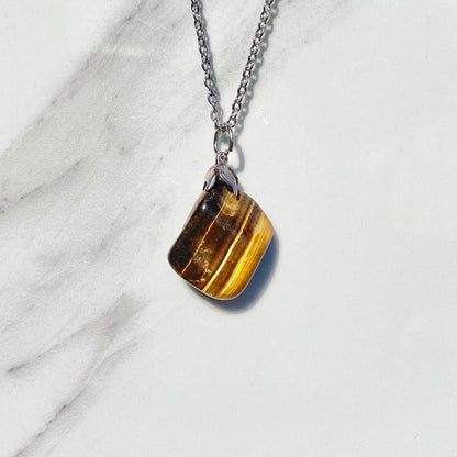 Tiger's eye - necklace with tumbled stone pendant