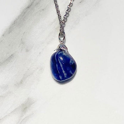 Sodalite - necklace with tumbled stone pendant