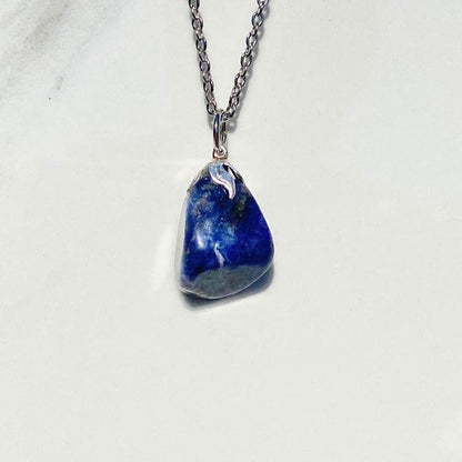 Sodalite - necklace with tumbled stone pendant