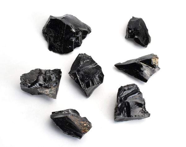 Tenetpietre 500 grammi (12-15 pietre ca) Ossidiana nera grezza. Disponibile in confezioni da una pietra singola o 100 gr o 1 kg